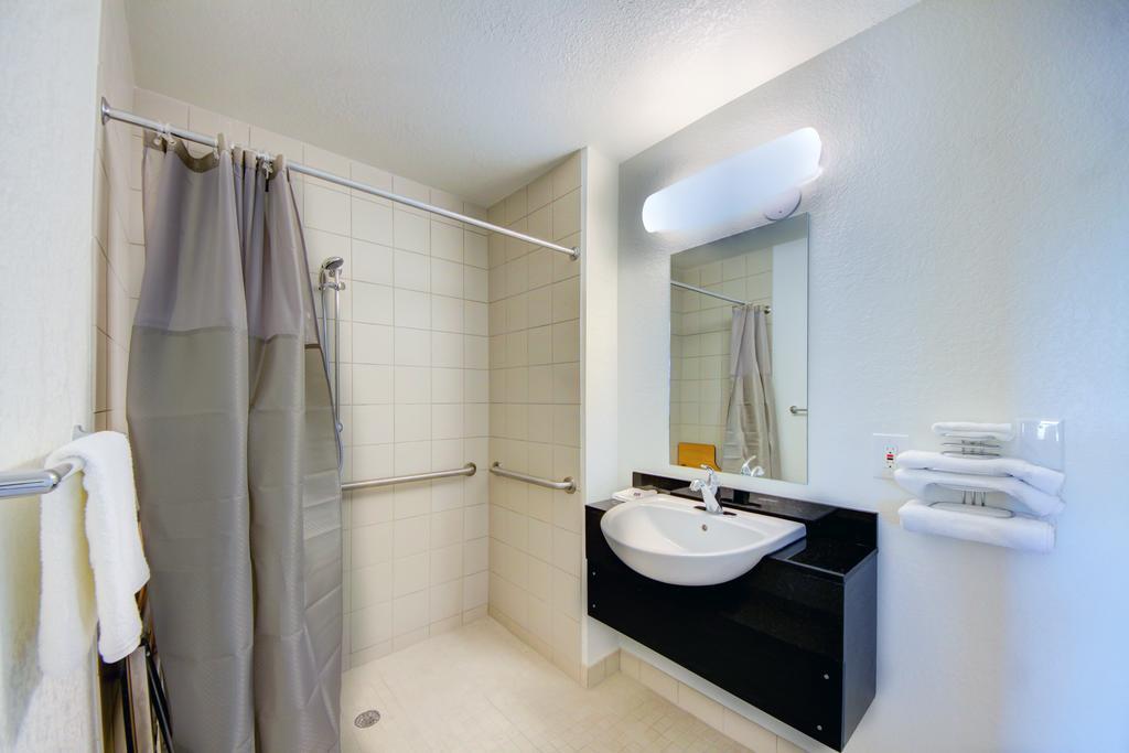 Americas Best Value Inn Stillwater Ruang foto