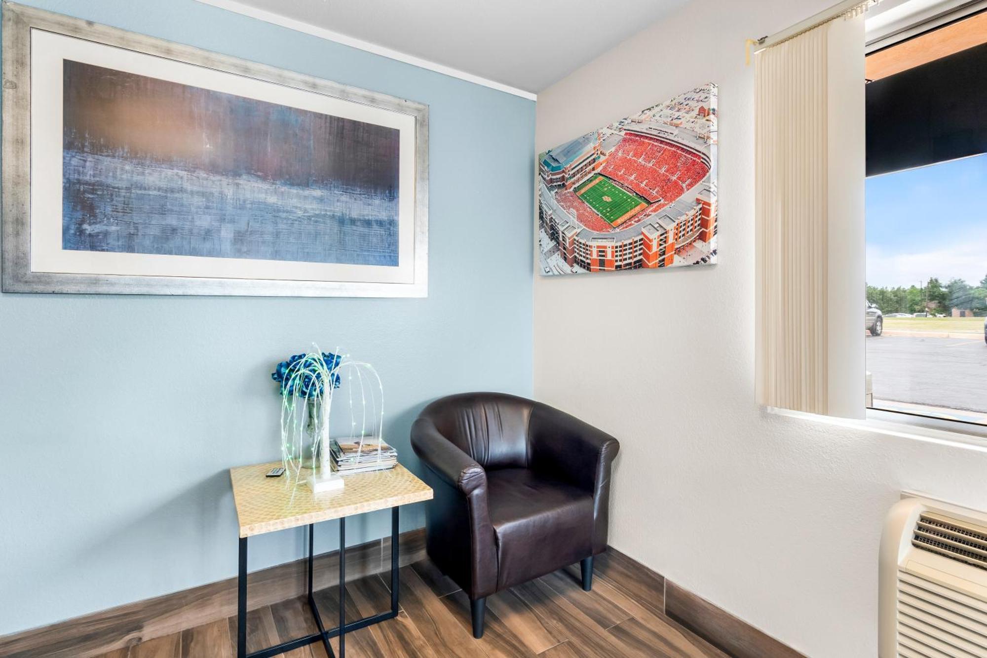 Americas Best Value Inn Stillwater Bagian luar foto