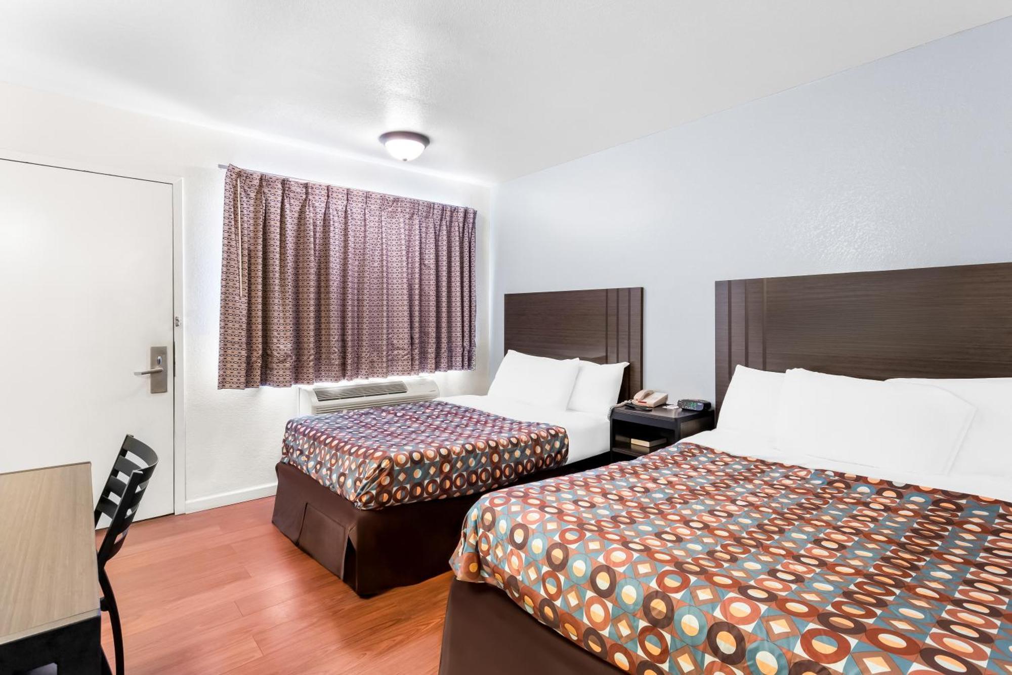 Americas Best Value Inn Stillwater Bagian luar foto