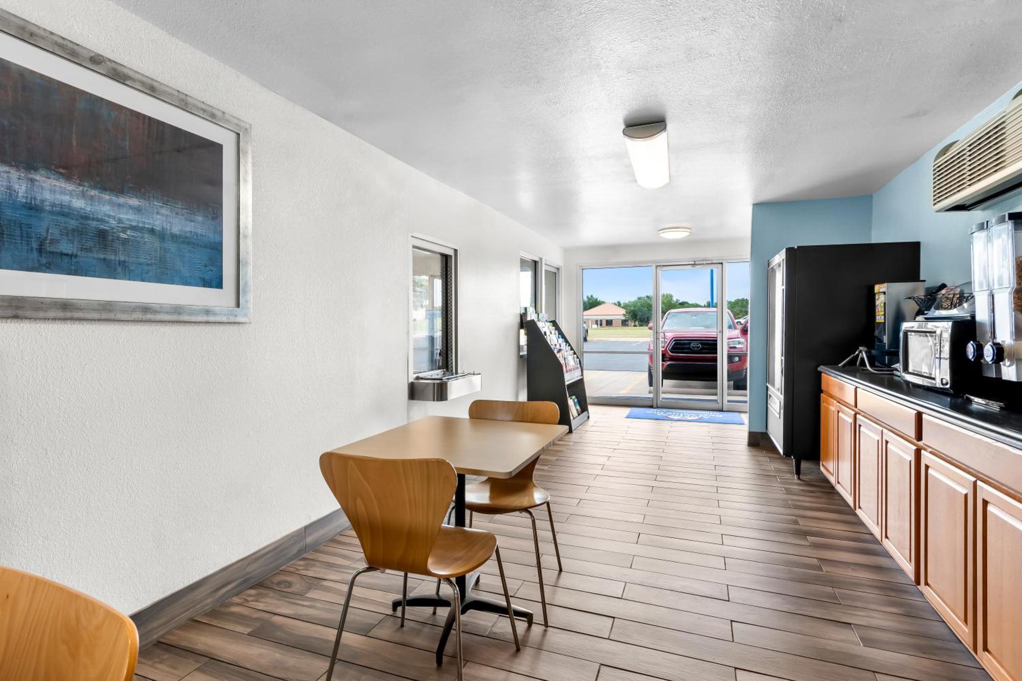 Americas Best Value Inn Stillwater Bagian luar foto